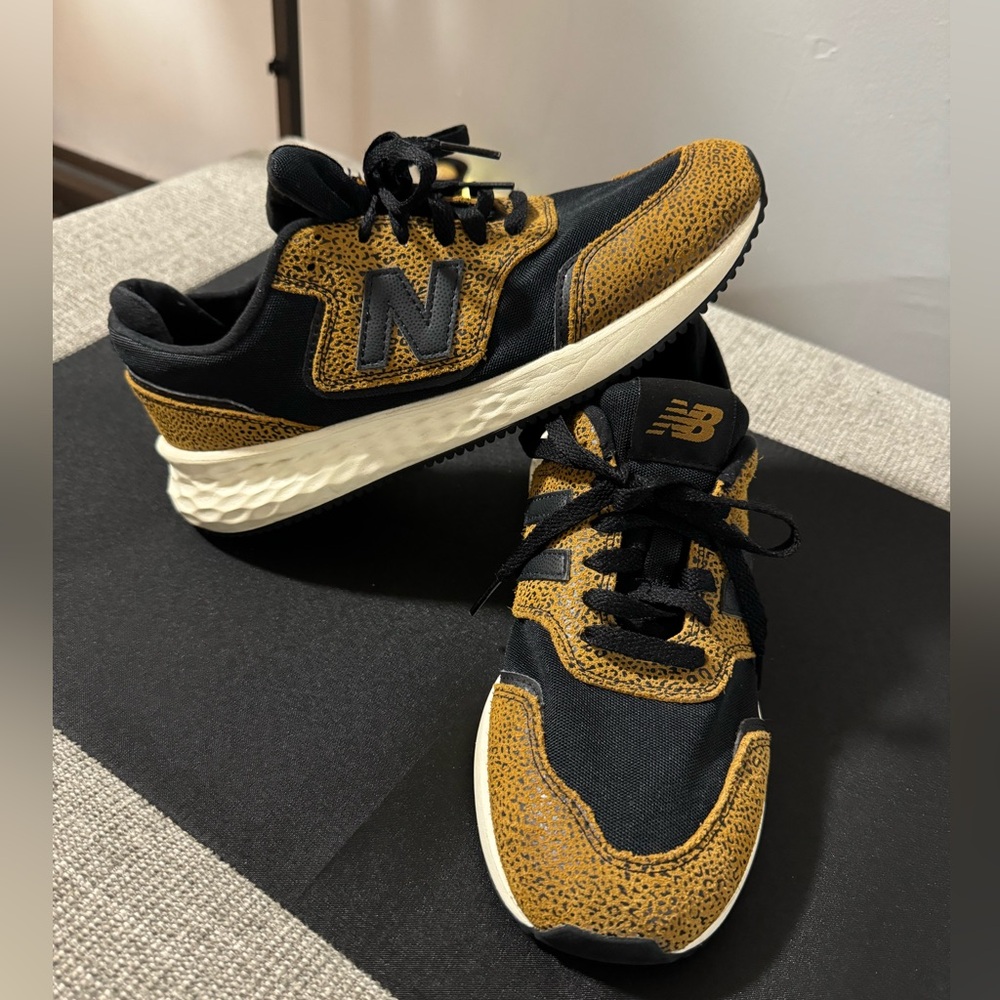 New Balance Women’s  black cheetah